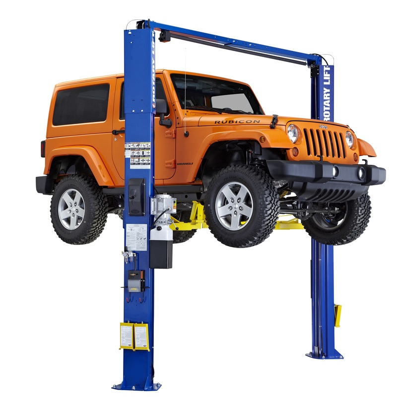 Types-Of-Car-Lifts-Two-Post-Frame-Engaging-Lift-with-jeep-Rotary-Rotary-Lift-SPOA10